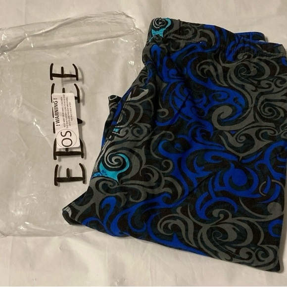 NWOT Leggings New Print Swirl Stretchy Super Soft Fit One Size Waist 24” Women - Picture 12 of 12